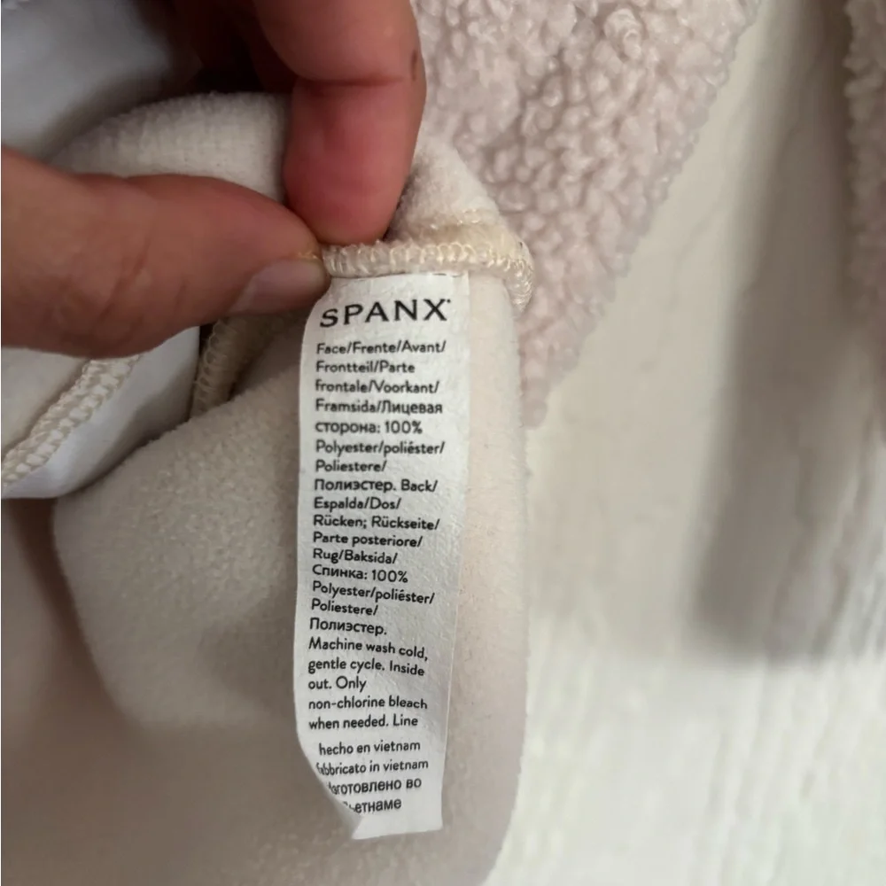 SPANX Jackets & Coats Luxe Fleece Shirt Ecru Off White. size XL - Picture 9 of 10